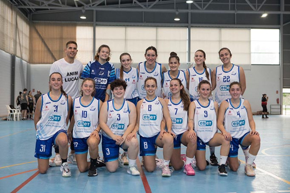 El Club Martínez Valls Bàsquet viu una jornada doble d’esport femení