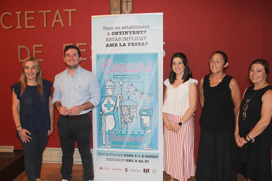 Els comerços i serveis d’Ontinyent s’engalanaran de forma temàtica durant les festes de Moros i Cristians