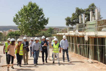 Educació i Ajuntament d’Ontinyent visiten les obres que invertiran 4,8 milions d’euros als col·legis Bonavista i Martínez Valls