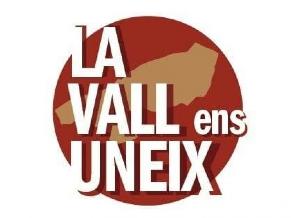 La Vall ens Uneix qualifica de “desficaci” que el personal docent de La Vall d’Albaida no tinga lloc de vacunació a la capital de la comarca