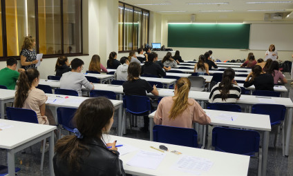 El Campus d&#039;Ontinyent esgota les places per a les seues titulacions i dispara la llista d’espera un 63% fins als 2074 estudiants