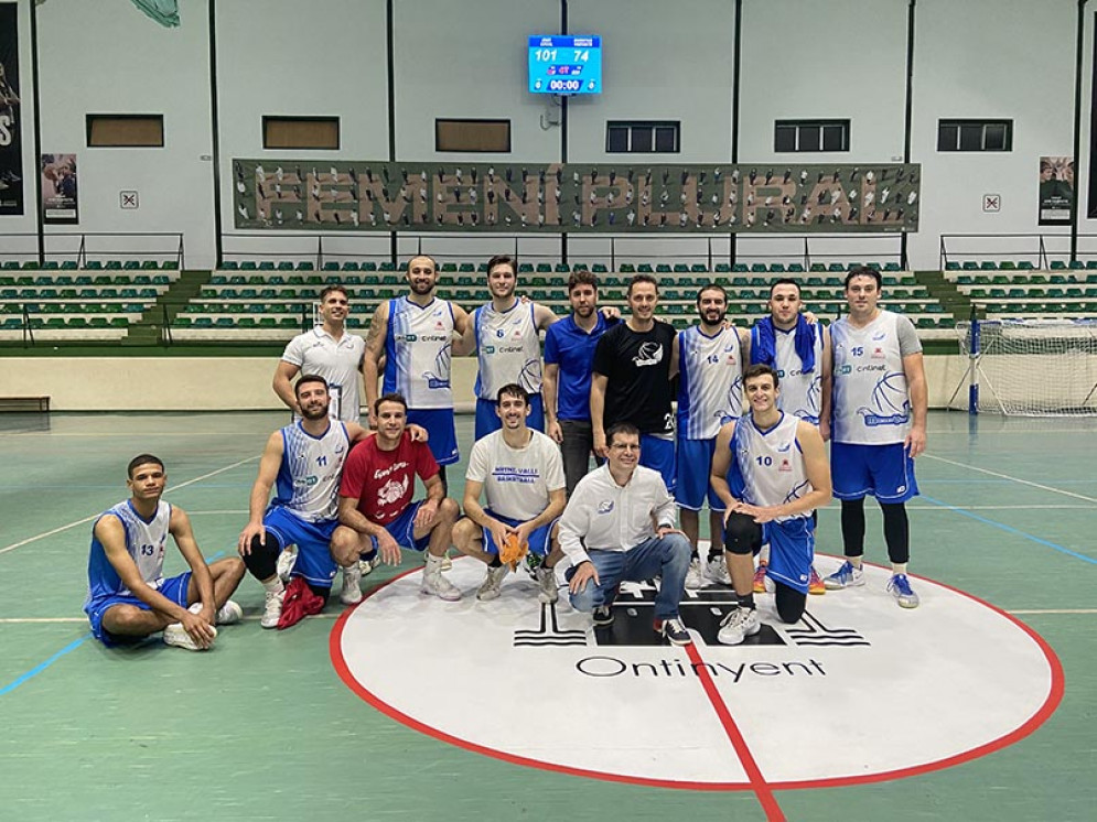 Comencen les competicions per als equips del Club Martínez Valls Bàsquet