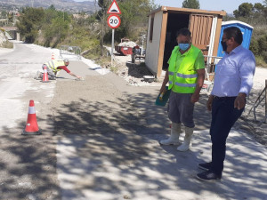 Ontinyent conclou les obres de recuperació de la cuneta lateral del Camí de la Farola