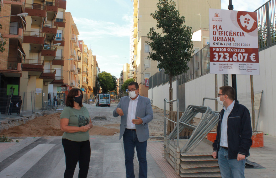 La reurbanització del carrer Pintor Segrelles permetrà duplicar l&#039;espai per a vianants
