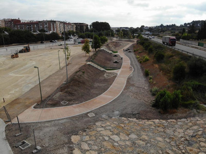 Ontinyent finalitza les obres antiinundacions de Benarrai a falta de plantar la vegetació en la tardor