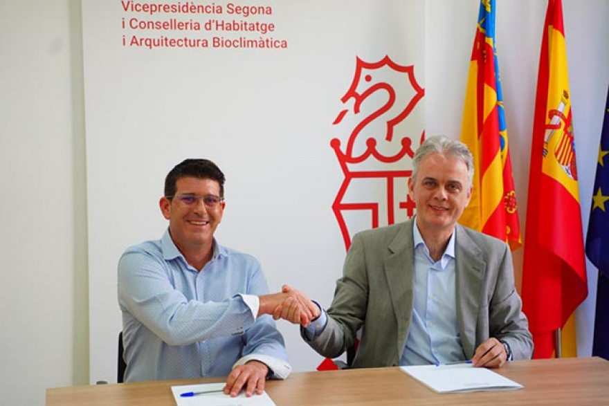 El vicepresident Illueca i l&#039;alcalde d&#039;Ontinyent signen un conveni per a la regeneració del barri de Canterería  en 2022