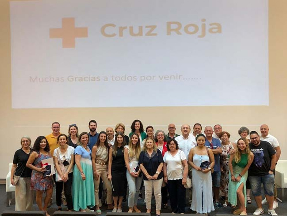 Cruz Roja reconoce el trabajo de personas voluntarias durante la pandemia en Ontinyent