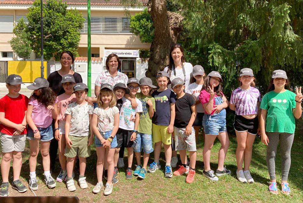 Ontinyent solta 25.000 insectes antiplaga com alternativa als elements químics en parcs i zones escolars