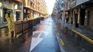 Ontinyent neteja i desinfecta tots els carrers el casc urbà de cara als mesos d’estiu