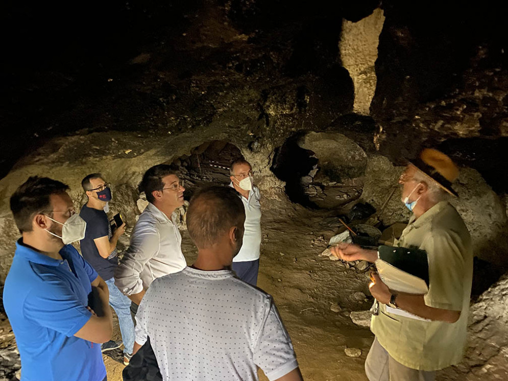 La excavación “Abric de l’Hedra” encuentra indicios de restos líticos asociados a los neandertales
