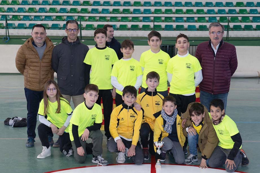 300 escolars participen al Poliesportiu d’Ontinyent a la I fase dels Jocs Esportius de la Comunitat Valenciana