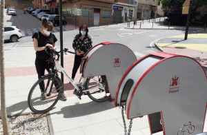 Ontinyent instal·la aparcabicis a tots els barris per fomentar l&#039;ús de la bicicleta &quot;en la desescalada i més enllà&quot;