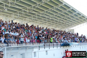 Un grup de socis de l&#039;Ontinyent CF inicia la recollida de firmes per sol·licitar una assemblea extraordinària del club