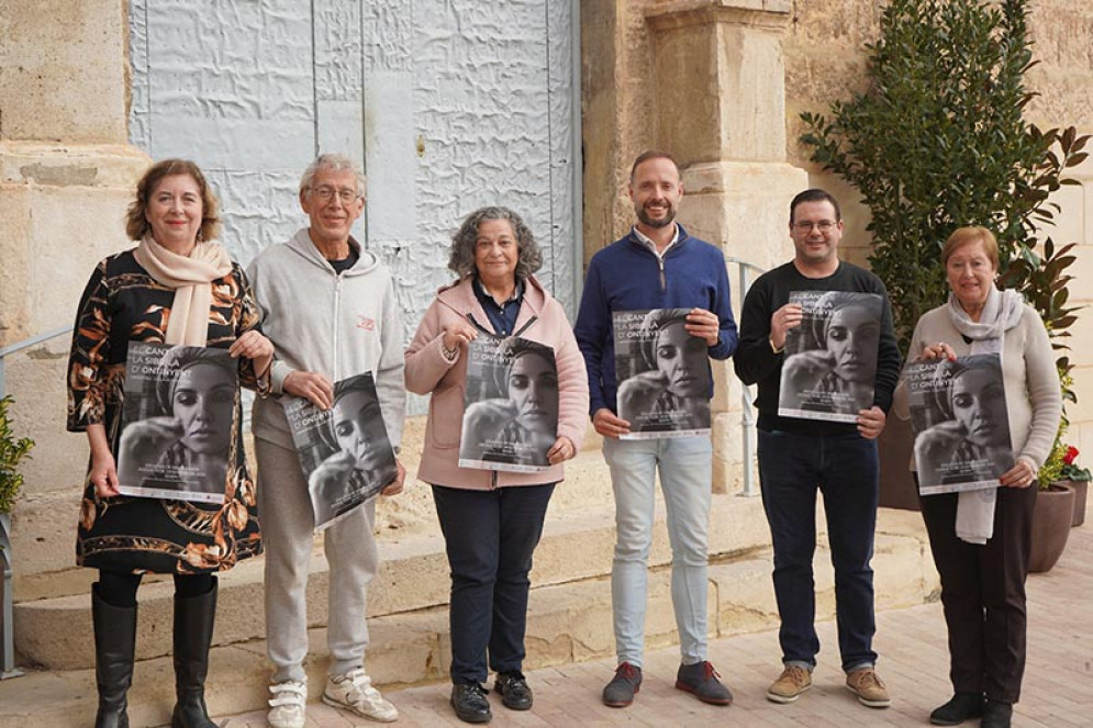 Ontinyent presenta el cartell de la representació d’enguany del medieval “Cant de la Sibil·la”