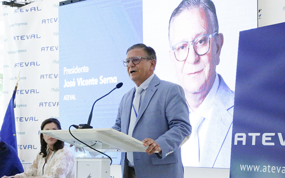 Jorge Rodríguez: “empreses i administracions hem de seguir treballant perquè el sector tèxtil puga fer de la crisi una oportunitat”