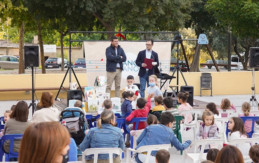 Ontinyent posa en marxa els seus primers quatre “biblioparcs” que s’ampliaran a huit en 2022