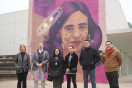 L’IES Pou Clar inaugura un mural dedicada a la científica Alicia Sintes dins el projecte “Dones de Ciència”