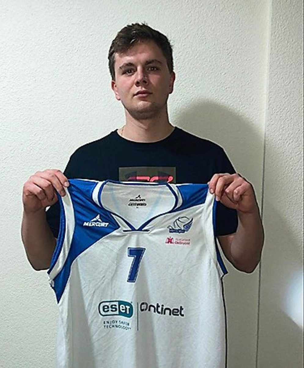 Jakub Kadasi completa l’equip de l’Eset-Ontinet
