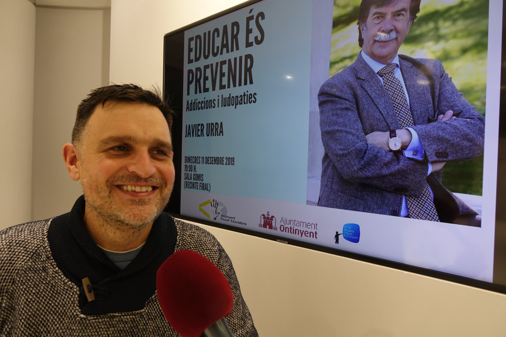 El televisiu psicòleg-forense Javier Urra visitarà Ontinyent per parlar de les addiccions al joc